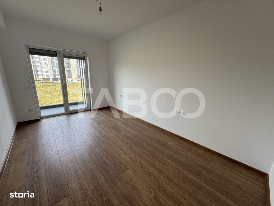 Apartament la etajul 2 cu 3 camere balcon loc parcare Doamna Stanca