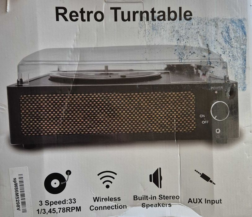 Грамофон с вградени тонколони, ретро дизайн