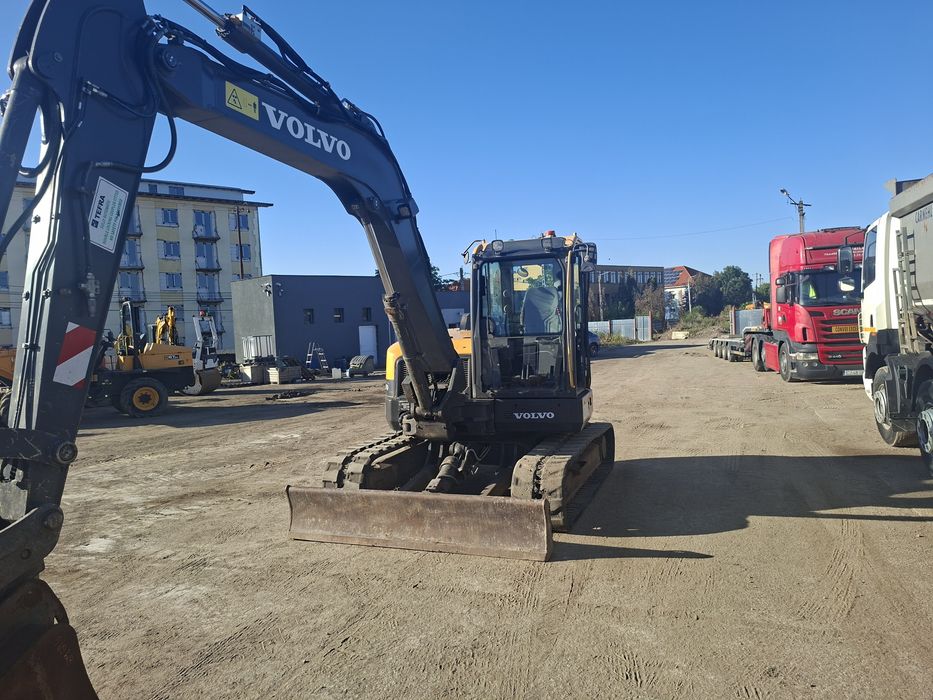 Vand excavator volvo EC 88D