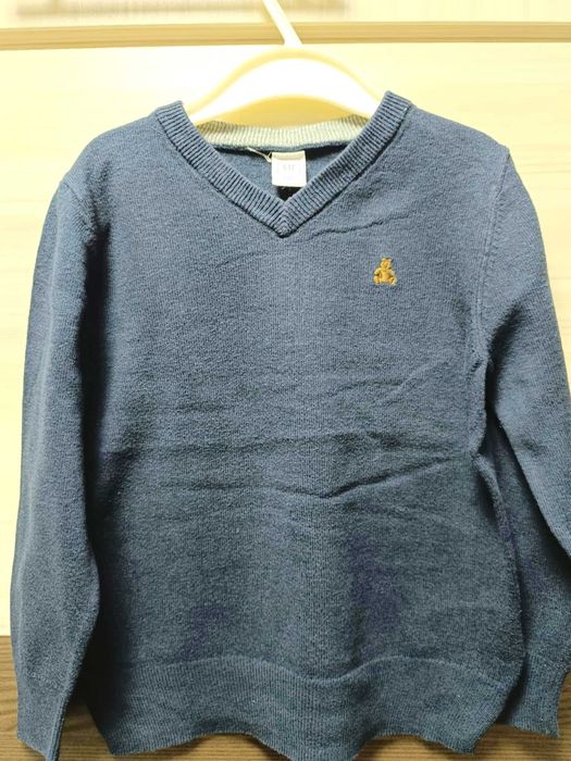 Детски чисто нови пуловери