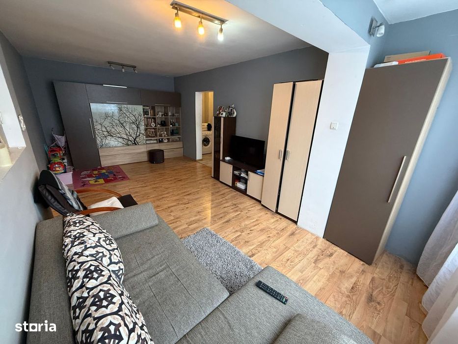 V. Babes – Ap. 3 camere, et. II, mobilat si utilat