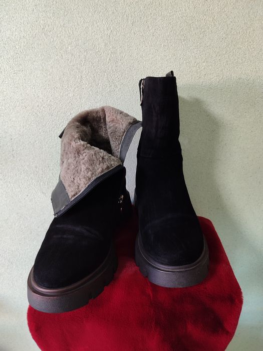 Ботинки зимние размер 40