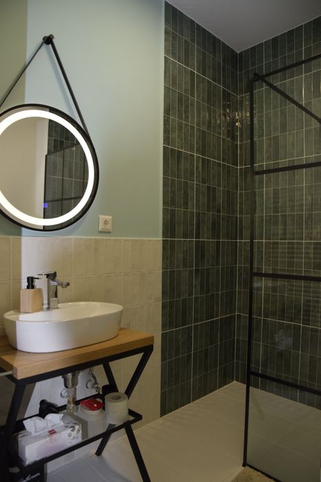 Inchiriez casa în Parcul Regina Maria