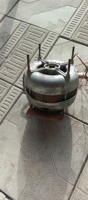 Электродвигатель Бу