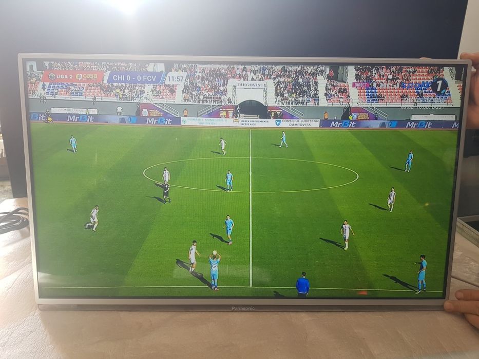 Vand televizor Smart Panasonic diagonala 81 cm