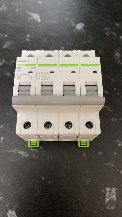 vand siguranțe noark trifazate sau schimb