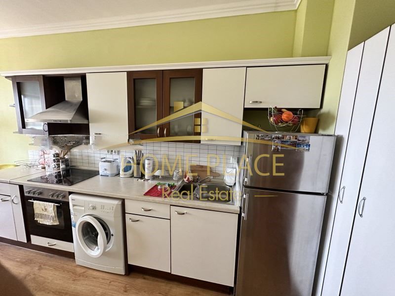 Дава се под наем Двустаен апартамент в Варна, м-т Св. Никола - 70 кв.м за 459 € - Снимка #1