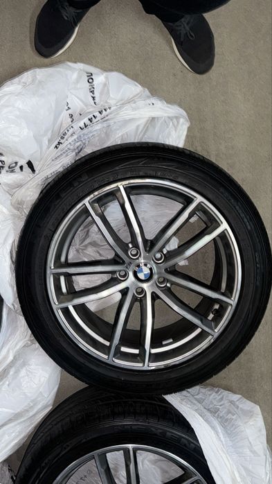 Диски bmw g30 r18 с резиной