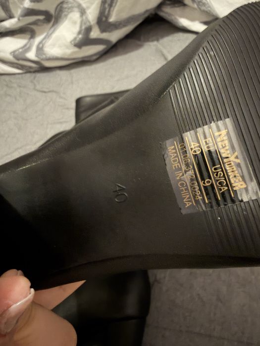 Дамски ботуши с ток