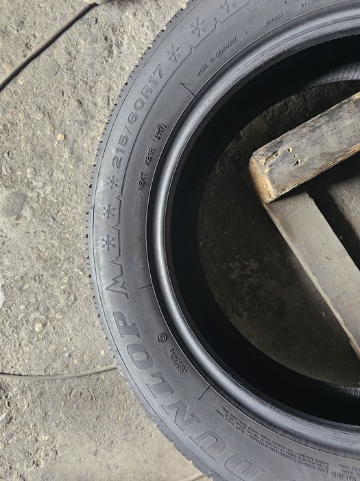 4 anvelope iarna 215 60 17 Dunlop
