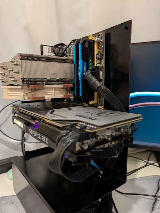 Геймърски компютър i7 с 2070super