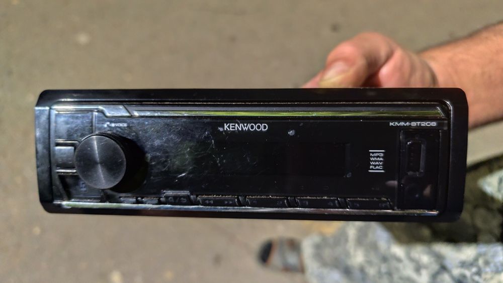Продам Kenwood bt208
