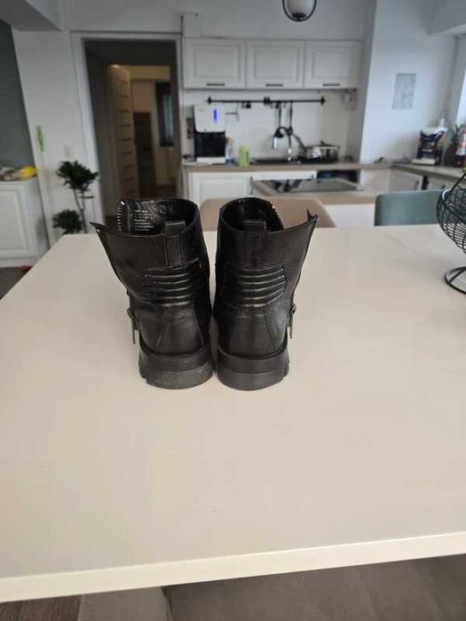 Calvin Klein, cizme piele pt barbati, 42