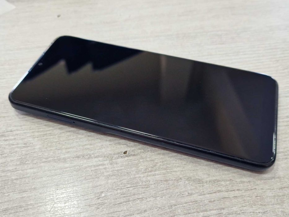 TCL 305 32GB 2GB RAM Dual