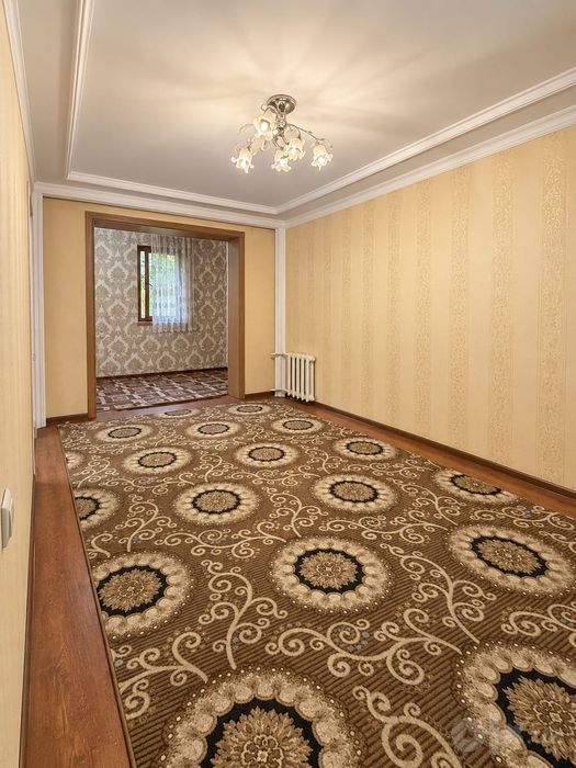 Продается 3 комн квартира, 2 этаж, кирпич, центр, Ц 5, Осие, Минор