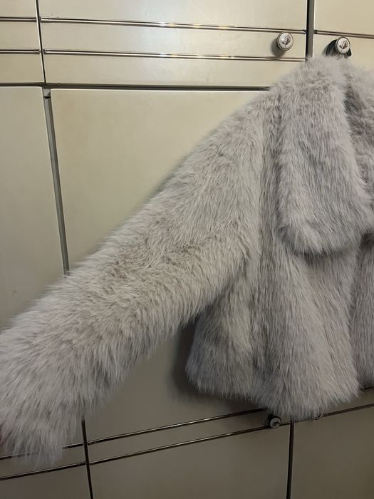 Пухкаво палто по модел на Zara цвят слонова кост