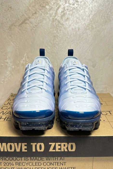 Мъжки маратонки Nike Air VaporMax Plus "Blizzard"