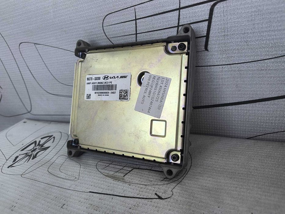Stație Amplificare Audio / Amplificator BOSE Hyundai i20 2024 / 2020-2026 Cod OEM 96370-Q0200 (5G2)