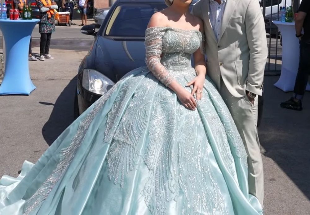 Продавам булчинска рокля