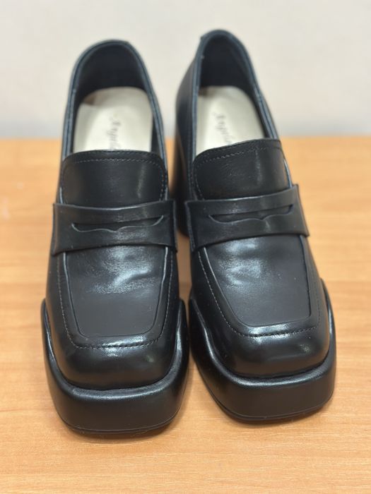 Продам туфли, кожанные, новые.