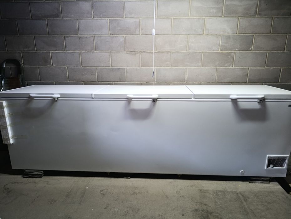 Морозильная камера 1200кб