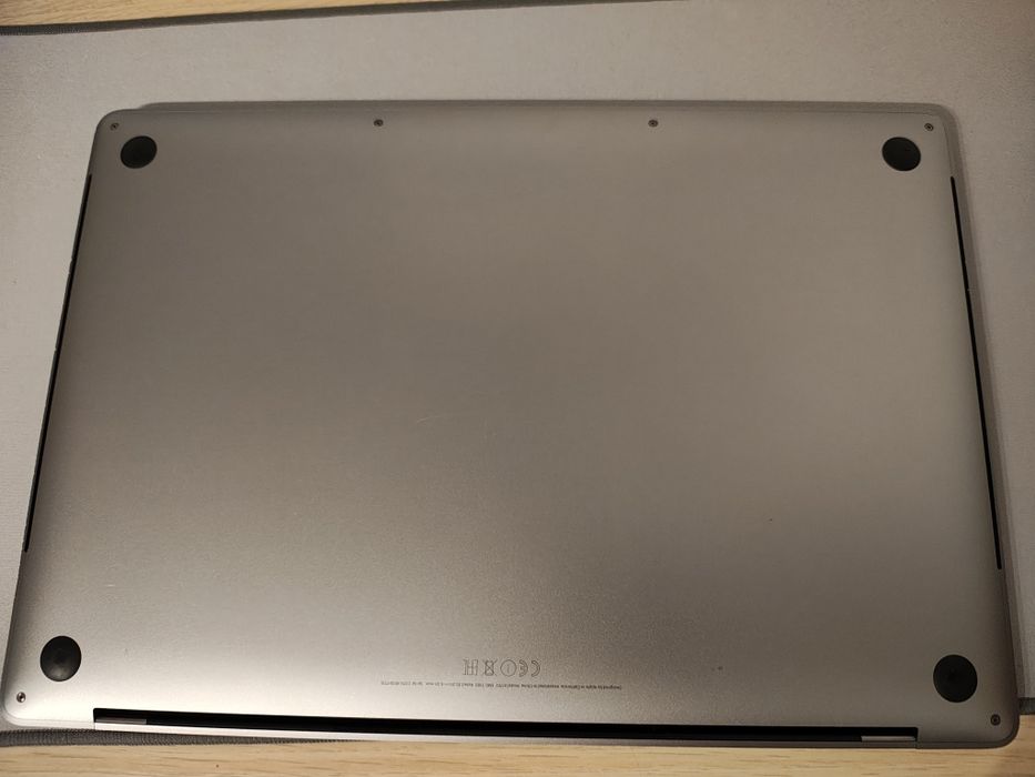 Macbook Pro 15 2017 Touchbar-i7 2,8GHz-16GB Ram