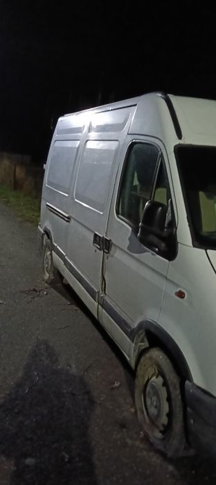 vand sau schimb cu masina cu 7 locuri