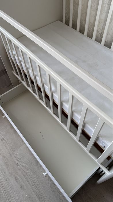 манеж-кровать для детей