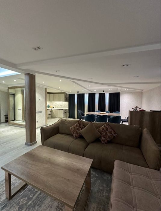 Сдается квартира под офис! Возле Беруний метро!