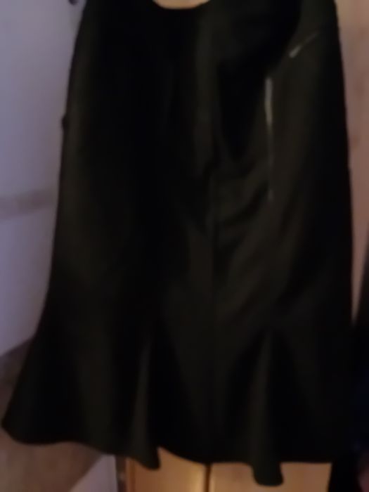 Fustă modernă de culoare neagra
