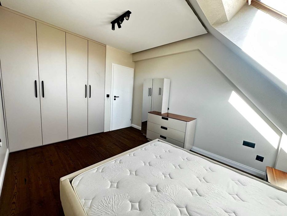 Продава се Двустаен апартамент в София, Разсадника - 63 кв.м за 2318 €/кв.м - Снимка #9