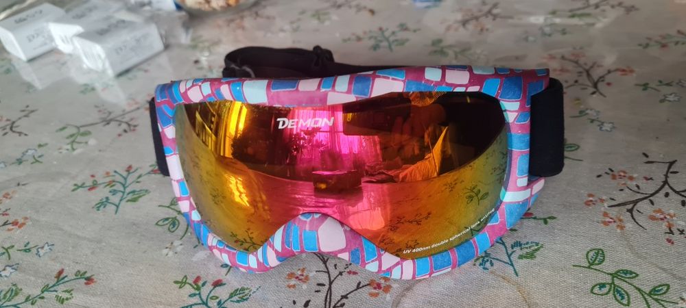 Ochelari schi copii stare excelenta
