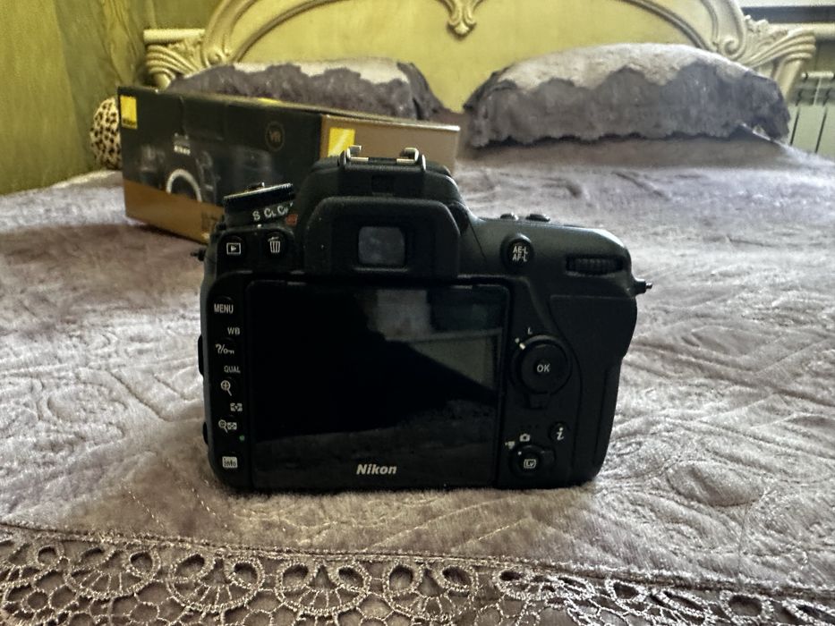 Nikon D7500 + обьектив и тд