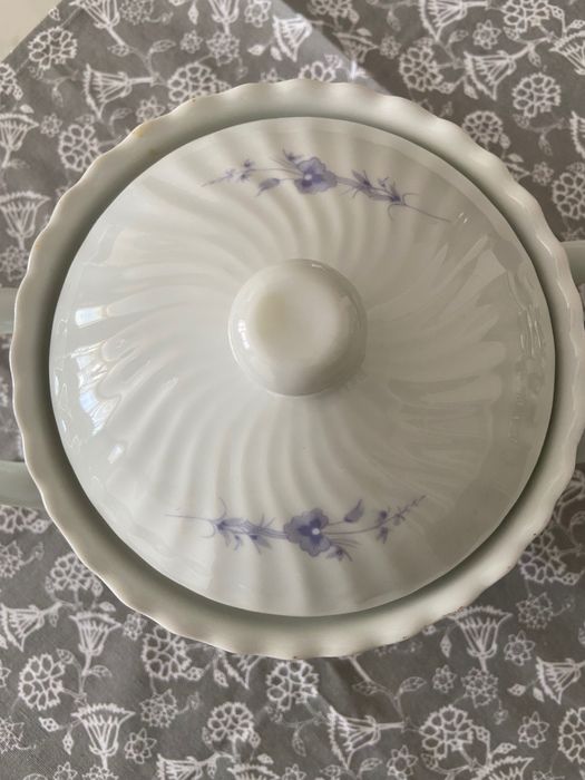 Супник български порцелан