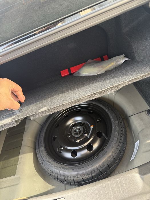 Monza 1.3 turbo sotiladi srochna