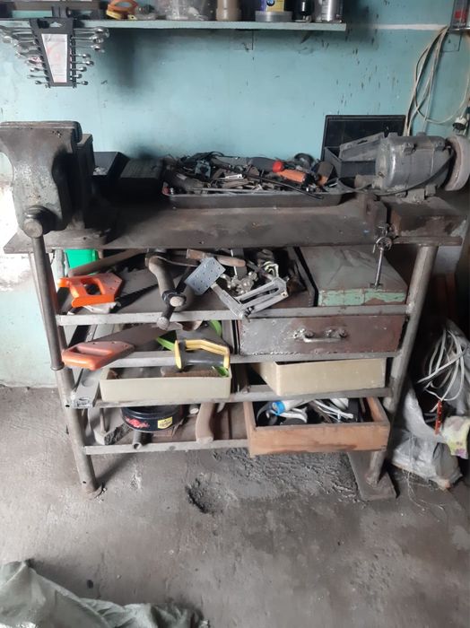 Продам столярный  стол