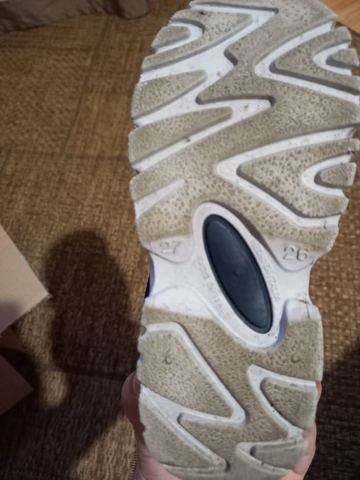 Cizme zapada decathlon 26-27 , 30 lei