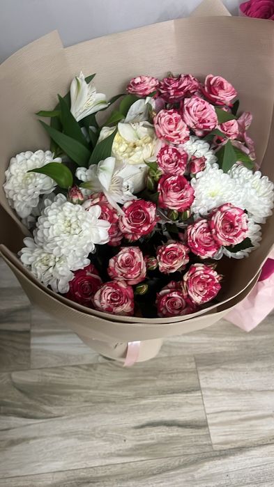 Продам букет цветов