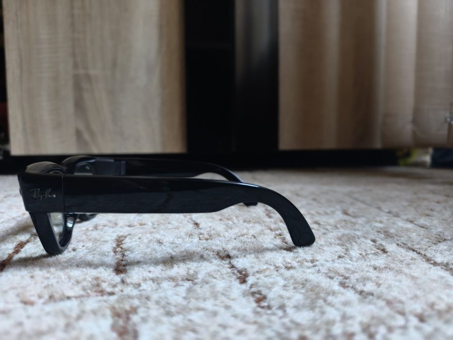 Ray Ban Meta Display with Neural Band