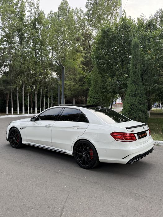 Mercedes Benz W212 E350  Brabus Body Kit Obves