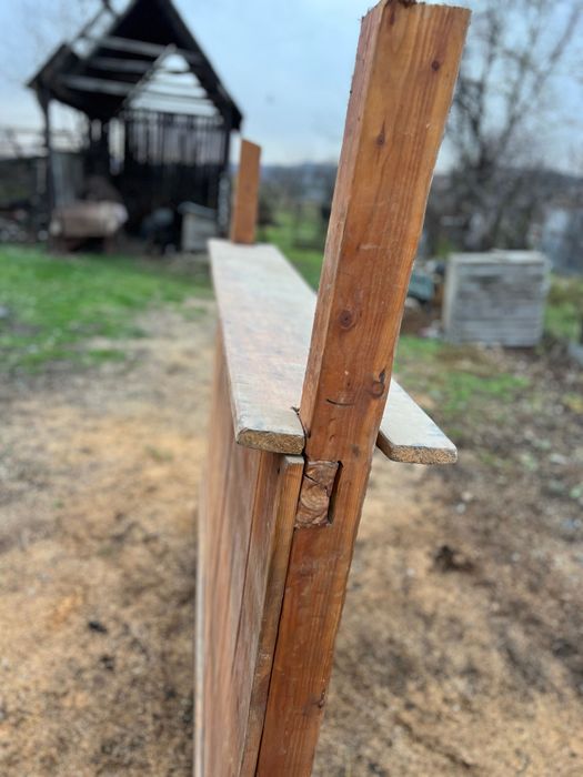 Construcție de lemn Bar, Tejghea