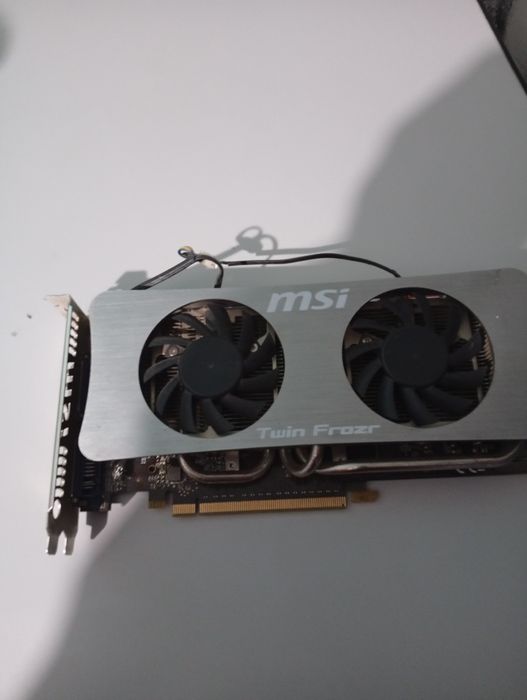 Placa video MSI twin frozr