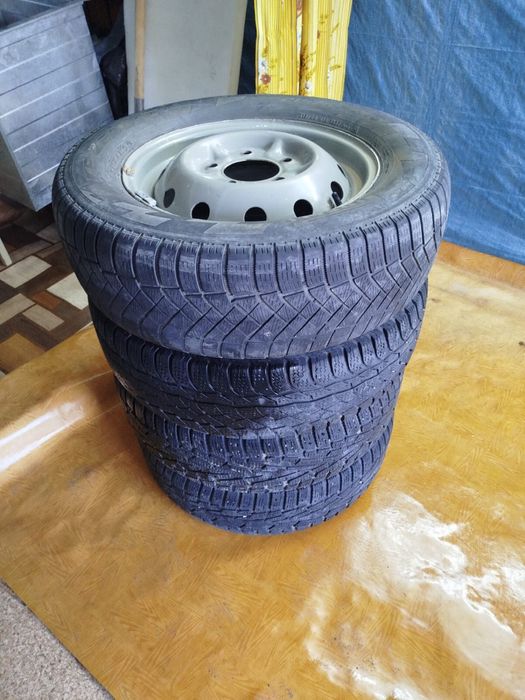 Диски резина на ниву