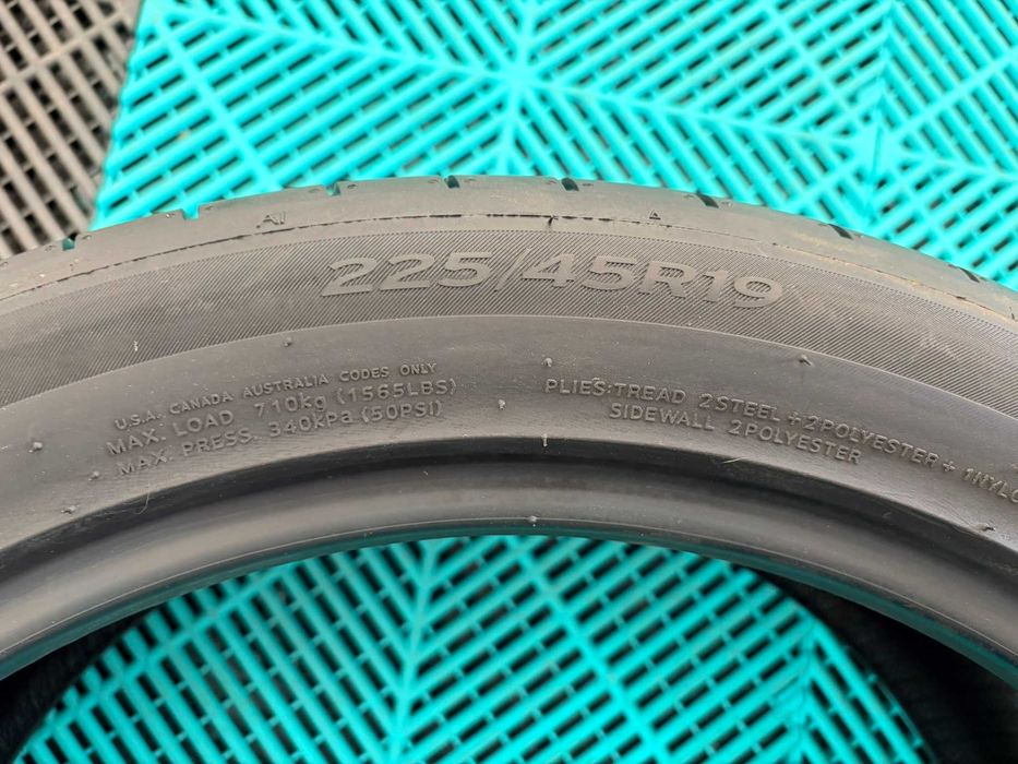 Set anvelope noi vara 225 45 r19 Hankook Ventus S1 Evo3 96w dot iunie 2022