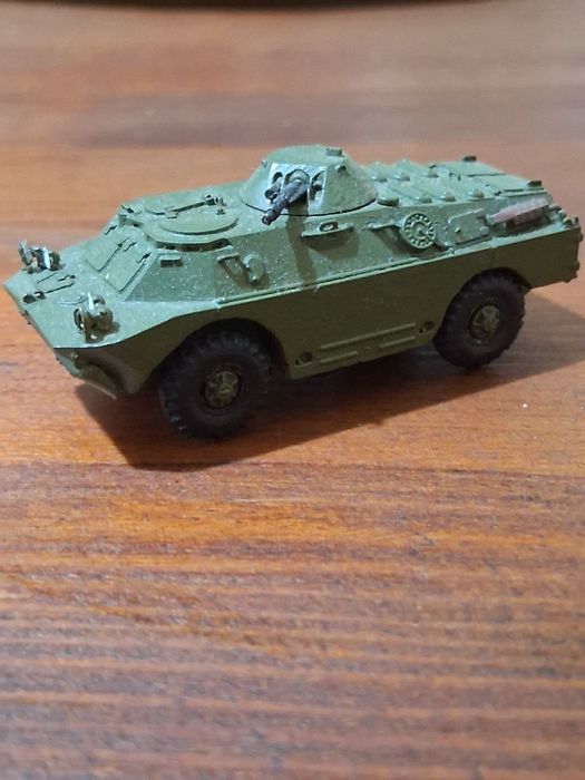 1:64 соц военна техника колички