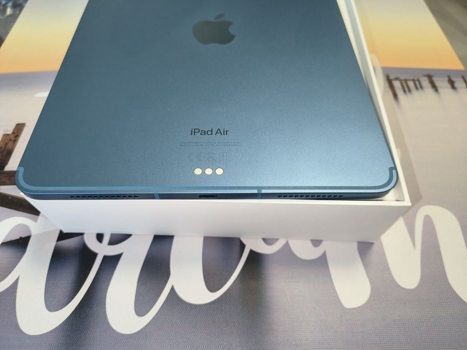 Ipad Air 5TH albastru Blue 64g wifi