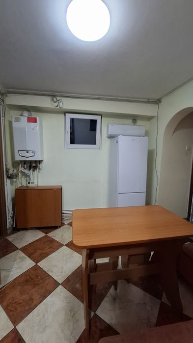 Proprietar inchiriez apartament 2 camere la 5 min de metrou Lujerului