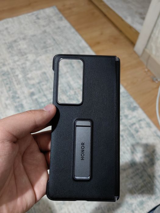 Обмен Honor magic v2