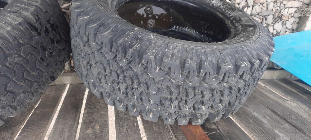2 Cauciucuri OFF ROAD, M+S, 235/65/ R 16/ 80% BUZAU/ Tel - O76134743O