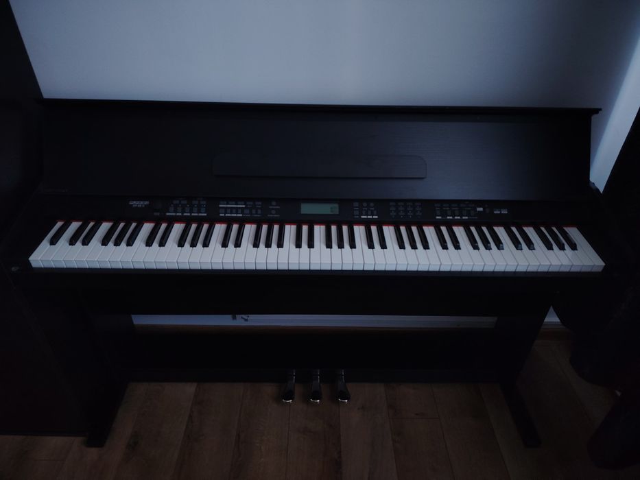 pianină electrică model DP-88